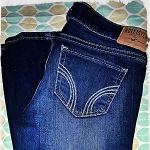 NWOT HOLLISTER SKINNY JEANS